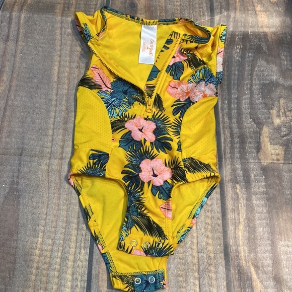 Cat and Jack Baby girl swim suit size 18 months Hawaiian Print - Picture 4 of 4